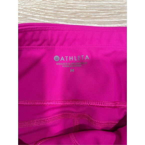 Athleta Capri Leggings Women's Medium Purple Mesh Powerfully Invigorate‎ Stretch - Picture 6 of 8